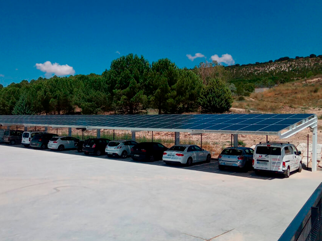 ALBA RENOVA construye nuevos espacios fotovoltaicos en la BODEGA MATARROMERA